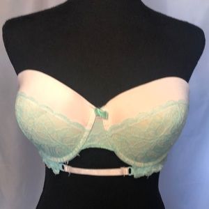 BLACK FUCHSIA by Secret Lace mint green & cream strapless bra. Size 36 D.